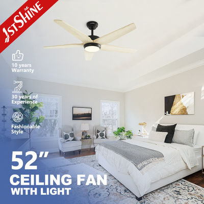 खरीदें 110-240V/50Hz-60Hz इनपुट वोल्टेज 1stshine LED सीलिंग फैन जिसमें 5 ब्लेड और सॉफ्ट विंड हैं ऑनलाइन निर्माण