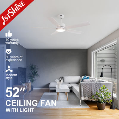 अच्छी कीमत Modern White Ceiling Fan With Light For Living Room ABS blade ऑनलाइन